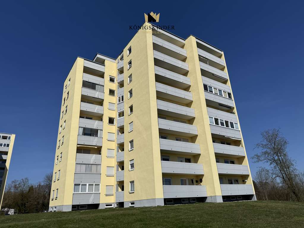 Immobilie in Alleshausen - Dreizimmerwohnung in Bad Buchau - sofort verfügbar- 77 qm-Wintergarten und Balkon - Bild 1