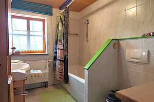 Einfamilienhaus mit schönem Ausblick – Die vollständige Adresse der Immobilie erhältst du vom Anbieter., 84307 Eggenfelden – Vorschaubild 17