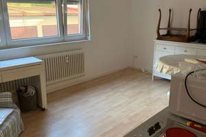 Erdgeschosswohnung in Schwabing: 1,5 Zimmerwohnung mit Küche – Die vollständige Adresse der Immobilie erhältst du vom Anbieter., 80803 Münchner Freiheit, München – Vorschaubild 4