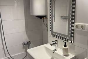 * *  modernes möbliertes Apartment nur für  1 Person - Deschinger Str. 22 - Frei – Deschinger Str. 22, 85055 Oberhaunstadt, Ingolstadt – Vorschaubild 3