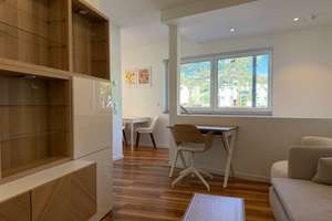 Stilvoll eingerichtete und hochwertig möblierte 2-Zimmer-Apartment in der Peliserker Straße 2 – Peliserkerstraße 2, 52068 Adalbertsteinweg, Aachen – Vorschaubild 2