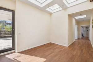 Großzügiges Penthouse mit Dachterrasse im Zooviertel – Die vollständige Adresse der Immobilie erhältst du vom Anbieter., 40237 Düsseltal, Düsseldorf – Vorschaubild 3
