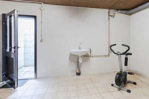 Charmanter Bungalow mit Sanierungsbedarf in begehrter Lage von Quadrath-Ichendorf – Die vollständige Adresse der Immobilie erhältst du vom Anbieter., 50127 Bergheim – Vorschaubild 25
