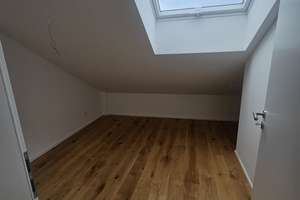 Großzügiges Reihenmittelhaus mit viel Platz für Familie und Arbeit in ruhiger Wohnlage – Ellmosener Wies 15c, 83043 Bad Aibling – Vorschaubild 13