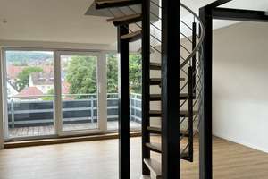 Hochwertige drei Zimmer Maisonette Wohnung in Stuttgart Neu renoviert – Die vollständige Adresse der Immobilie erhältst du vom Anbieter., 70188 Ostheim, Stuttgart – Vorschaubild 3