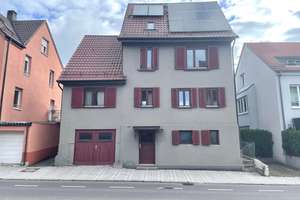 Vielseitiges und charmantes 10-Zimmer-Haus mit Einliegerwohnung zentral in Ruit   – Die vollständige Adresse der Immobilie erhältst du vom Anbieter., 73760 Ostfildern – Vorschaubild 2