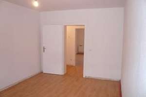 TOP MODERNISIERTE 2 Zi. WOHNUNG IN ESSEN RÜTTENSCHEID SÜDVIERTEL INKL. EINBAUKÜCHE – Die vollständige Adresse der Immobilie erhältst du vom Anbieter., 45128 Südviertel, Essen – Vorschaubild 4