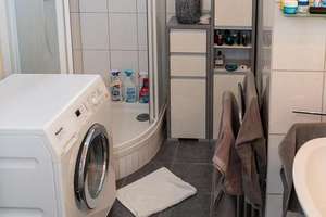 Großzügige 4-Zimmer-Wohnung mit Wintergarten, Balkon und Einbauküche – 37073 Oststadt, Göttingen – Vorschaubild 5