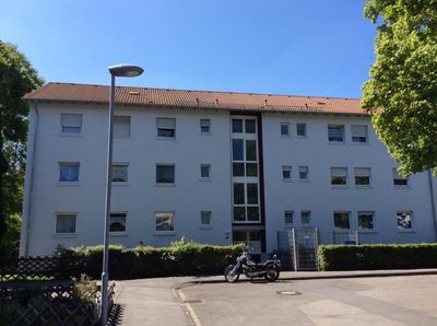 4-Zimmer im 1.OG mit Balkon