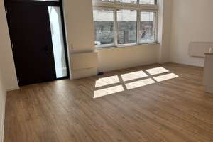 Erstbezug nach Renovierung Ein-Zimmer-Apartment in der Innenstadt