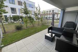 Moderne 2-Zimmer Gartenwohnung mit EBK am Ortspark – München (Kreis) – Vorschaubild 1