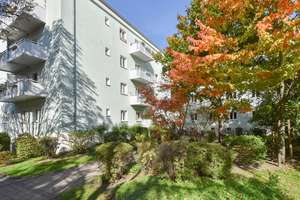 2 ZIMMER MIT BALKON | 3.OG | RENOVIERUNGSBEDARF | GRÜNE OASE | PRENZLAUER BERG | PROVISIONSFREI | – Werner-Kube-Straße 10, 10407 Prenzlauer Berg, Berlin – Vorschaubild 9