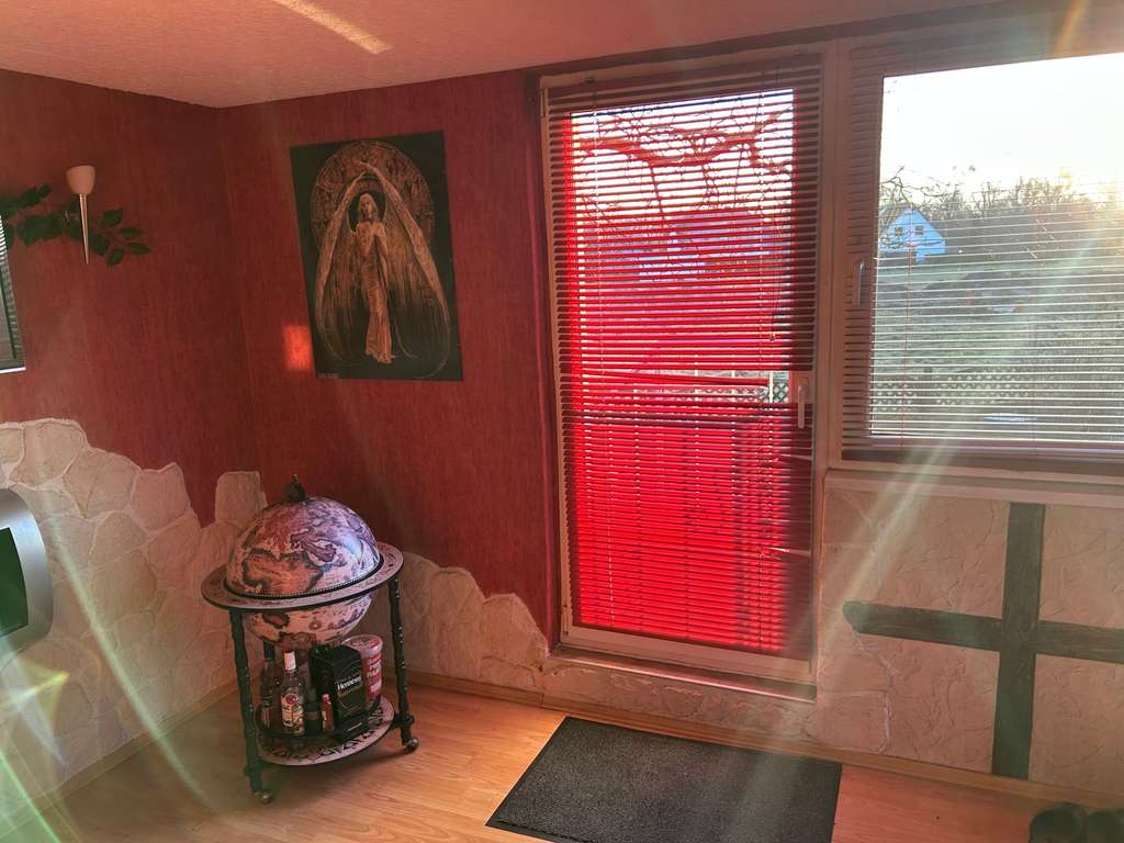 Immobilie in Ketzin/Havel - Haus mit 6 Zimmern, 2 Bädern in zentraler Lage von Ketzin zu verkaufen - Bild 1