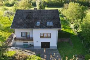 MERZIG: HAUS MIT EIN BIS ZWEI WOHNUNGEN / IDYLLISCH AM BACHLAUF / MIT CA. 33 AR GRUNDSTÜCK – Die vollständige Adresse der Immobilie erhältst du vom Anbieter., 66663 Merzig – Vorschaubild 17