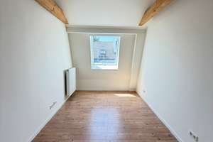 Erstbezug nach Sanierung -  3 Zimmer Altbauwohnung mit Deckenhöhe bis 4 m in Pempelfort – 40476 Pempelfort, Düsseldorf – Vorschaubild 11