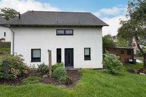 Stilvoll - modern - großzügig - Einfamilienhaus mit Wohlfühlambiente