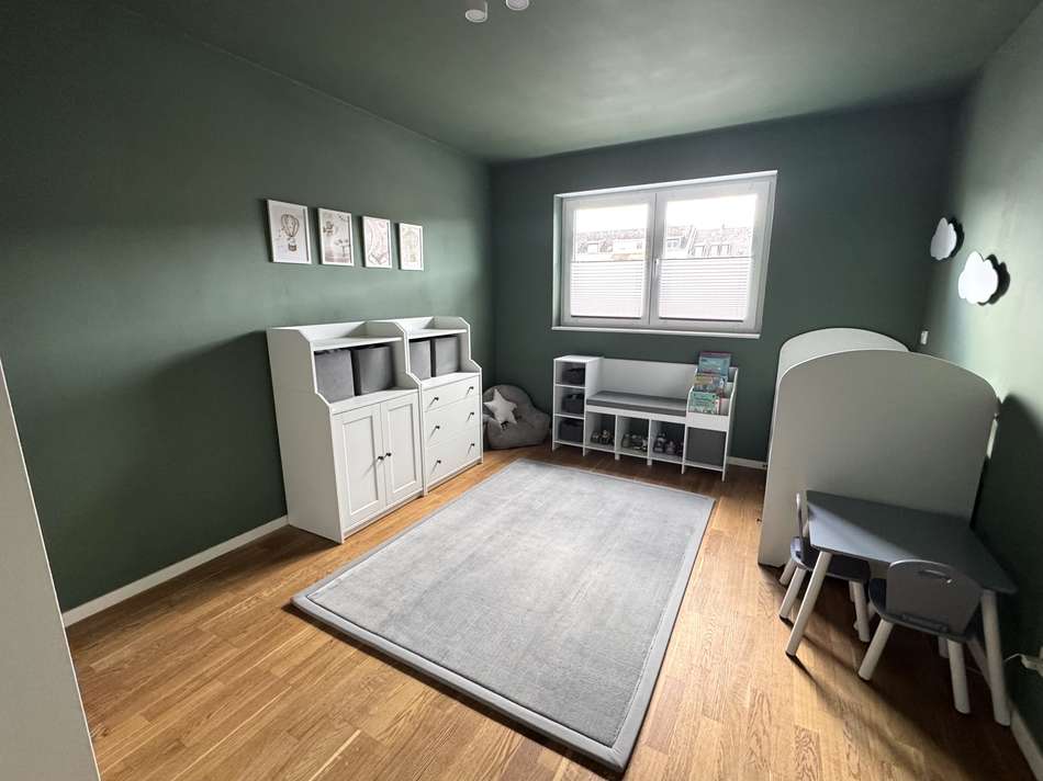 Großes Kinderzimmer