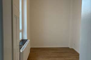 Zentrumnahe, helle 4 Zimmer-Wohnung, WG-tauglich, Küche optional, Fernwärme – Walther-Rathenau-Str. 68, 33602 Mitte, Bielefeld – Vorschaubild 9
