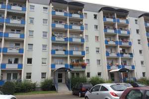 3 Zimmer, Küche, Bad und Balkon in Lausen-Grünau! – Am Grund 8, 4207 Lausen-Grünau, Leipzig – Vorschaubild 1