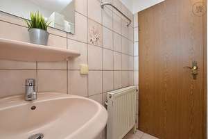Möblierte 1-Zimmerwohnung in Waldbrunn- bevorzugt für Wochenendheimfahrer – Die vollständige Adresse der Immobilie erhältst du vom Anbieter., 97295 Waldbrunn – Vorschaubild 4