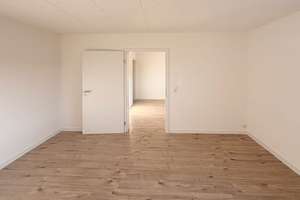 Exklusiv renovierte Doppelhaushälfte mit Charakter – Ihr neues Zuhause in Heilbronn-Sontheim – Die vollständige Adresse der Immobilie erhältst du vom Anbieter., 74081 Sontheim, Heilbronn – Vorschaubild 6