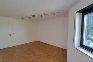 Ihr neues Zuhause - renovierte 4-Zimmer | citynah | 134 qm mit Balkon, Garage & neuer EBK – Die vollständige Adresse der Immobilie erhältst du vom Anbieter., 68163 Innenstadt/Jungbusch, Mannheim – Vorschaubild 9
