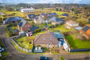 Ein Zuhause zum Verlieben – modern, energieeffizient und bereit für Ihre Zukunft! – Stade (Kreis) – Vorschaubild 18