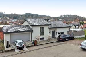 Mühlhausen: Attraktives Einfamilienhaus - ELW - Höhenlage mit Ausblick - TOP-Ausstattung – Die vollständige Adresse der Immobilie erhältst du vom Anbieter., 69242 Mühlhausen – Vorschaubild 31