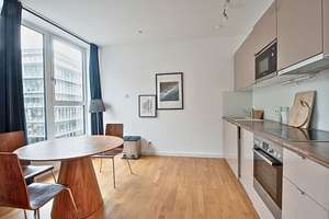 Fabulous 2 room (+int. Study)  apartment in the renowned Living 108. Immediately available ! – Chausseestrasse 108, 10115 Mitte (Ortsteil), Berlin – Vorschaubild 5