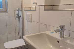 Sanierte 2-Zimmer-Wohnung mit Sonnenbalkon – Die vollständige Adresse der Immobilie erhältst du vom Anbieter., 40468 Unterrath, Düsseldorf – Vorschaubild 11