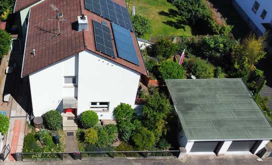 Modernisierte Doppelhaushälfte mit hochwertiger Ausstattung in sehr guter Lage von Landau
