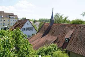 Lauffen a.N.: Helle 2-Zi.-Südwohnung mit Balkon & Aufzug – provisionsfrei – Klosterhof 1, 74348 Lauffen am Neckar – Vorschaubild 2