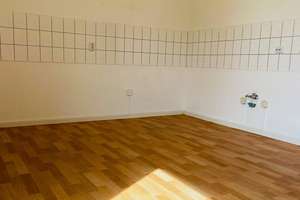 Großzüge 2-Raum-Wohnung mit toller Wohnküche! – Bertolt-Brecht-Straße 16, 39120 Leipziger Straße, Magdeburg – Vorschaubild 3