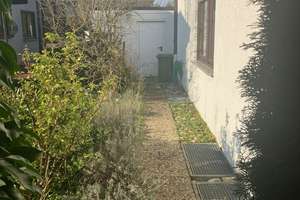 Heilbronn-Horkheim: Geräumiges und helles Doppelhaus – Die vollständige Adresse der Immobilie erhältst du vom Anbieter., 74081 Horkheim, Heilbronn – Vorschaubild 17