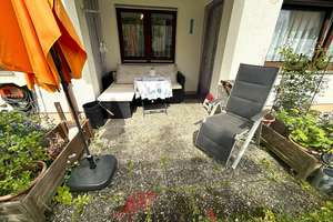 Gemütliche 2,5-Zimmer-Erdgeschosswohnung mit einer Terrasse und Einzelgarage! – Die vollständige Adresse der Immobilie erhältst du vom Anbieter., 73079 Süßen – Vorschaubild 3