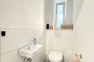 STUTTGART OST | WG-ZIMMER | EINBAUKÜCHE – Uhlbergstraße 14, 70188 Ostheim, Stuttgart – Vorschaubild 5