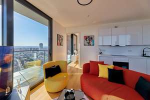 Open House Event am 24.09. 18.00 Uhr – Die Sonne gepachtet: Luxus inmitten der Skyline – 60327 Gallus, Frankfurt am Main – Vorschaubild 2