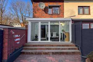 Perfektes Familien Reihenendhaus mit Wintergarten, Gartenhütte & Garage sowie Gäste WC – Bremen – Vorschaubild 4