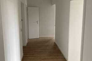 Oststadt Carl-Reiß-Platz, 3 Zi. Whg. im II. OG – Die vollständige Adresse der Immobilie erhältst du vom Anbieter., 68165 Schwetzingerstadt/Oststadt, Mannheim – Vorschaubild 2
