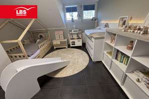 Stilvolle Maisonette-Wohnung mit Loggia und Garage in Wuppertal-Elberfeld – Die vollständige Adresse der Immobilie erhältst du vom Anbieter., 42119 Elberfeld, Wuppertal – Vorschaubild 5