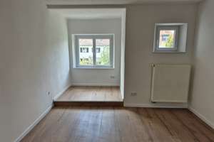 Modernisiertes RMH mit hochwertiger Ausstattung in Nürnberg Ziegelstein – Die vollständige Adresse der Immobilie erhältst du vom Anbieter., 90411 Marienberg, Nürnberg – Vorschaubild 8