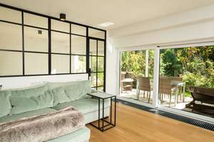 Luxuriöse 6-Zimmer-Maisonette mit Balkon, Terrasse. Garten, 2 Garagen&Sauna in Düsseldorf-Düsseltal – Die vollständige Adresse der Immobilie erhältst du vom Anbieter., 40239 Düsseltal, Düsseldorf – Vorschaubild 11