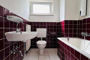 Property thumbnail 9