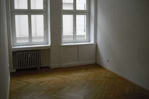 Schöne 4 Zimmer-Wohnung direkt in Stadtmitte!!! – Augustastr. 4, 45879 Altstadt, Gelsenkirchen – Vorschaubild 3
