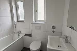Mülheim: top sanierte 5 Zimmer Altbauwohnung mit hohen Decken - optimal WG geeignet!!! – Berliner Str. 27, 51063 Mülheim (Ortsteil), Köln – Vorschaubild 11