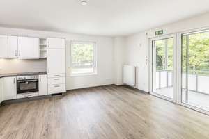 Modern wohnen im Alter - Barrierefreie, gut geschnittene 2-Zi.-Seniorenwohnung mit Aufzug und Balkon – Die vollständige Adresse der Immobilie erhältst du vom Anbieter., 47228 Bergheim, Duisburg – Vorschaubild 2