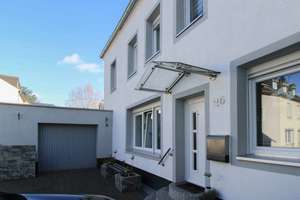 Charmantes Einfamilienhaus mit Sauna, Garage & Stellplätzen in ruhiger Lage von Trier-Pfalzel – Die vollständige Adresse der Immobilie erhältst du vom Anbieter., 54293 Pfalzel, Trier – Vorschaubild 2