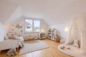 Stilvolle Villa in ruhiger Lage am Niddapark – Die vollständige Adresse der Immobilie erhältst du vom Anbieter., 60431 Eschersheim, Frankfurt am Main – Vorschaubild 20