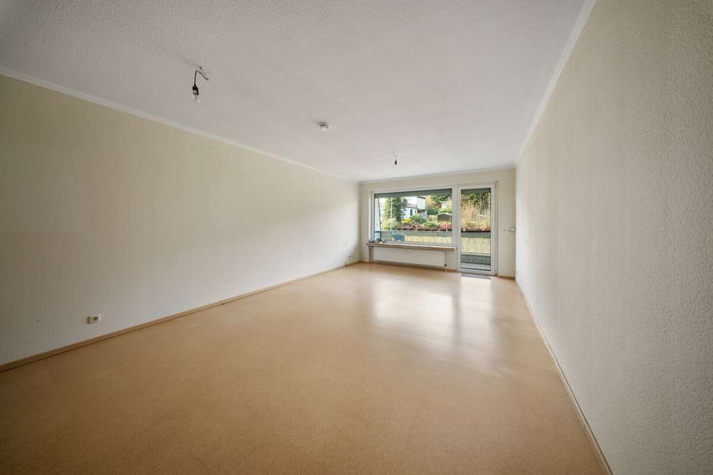 Immobilie in Flintbek - 3,5-Zimmer-Wohnung mit Balkon, Stellplatz und modernisiertem Bad - Bild 3