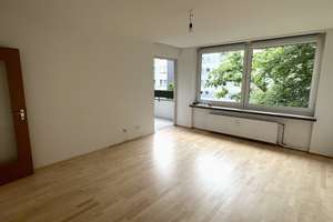 Schöne 4-Zimmerwohnung mit 2 Balkonen in Köln-Neubrück – Weismantelweg 12, 51109 Neubrück, Köln – Vorschaubild 2